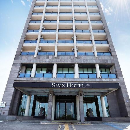 Sims Hotel Jeju Exteriör bild